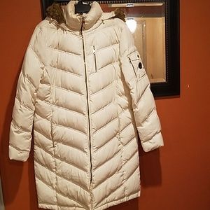Faux-Fur-Trim Hooded Puffer Coat